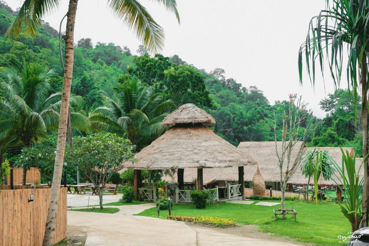 Saiyok Mantra Resort Ban Huai Maenam Noi Buitenkant foto