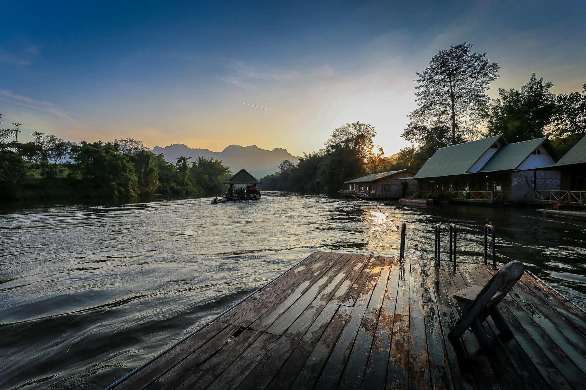 Saiyok Mantra Resort Ban Huai Maenam Noi Buitenkant foto